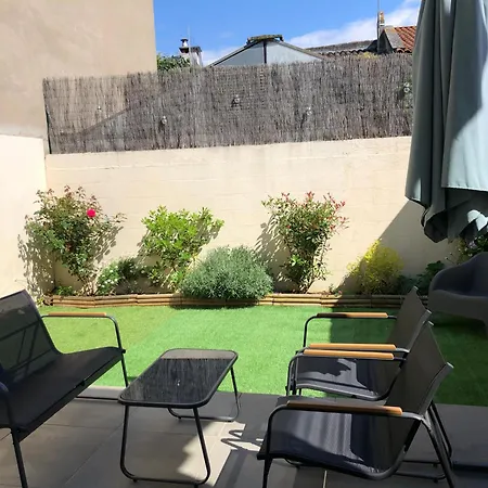 Maison De Village Avec Jardinet Bruguieres Exterior photo